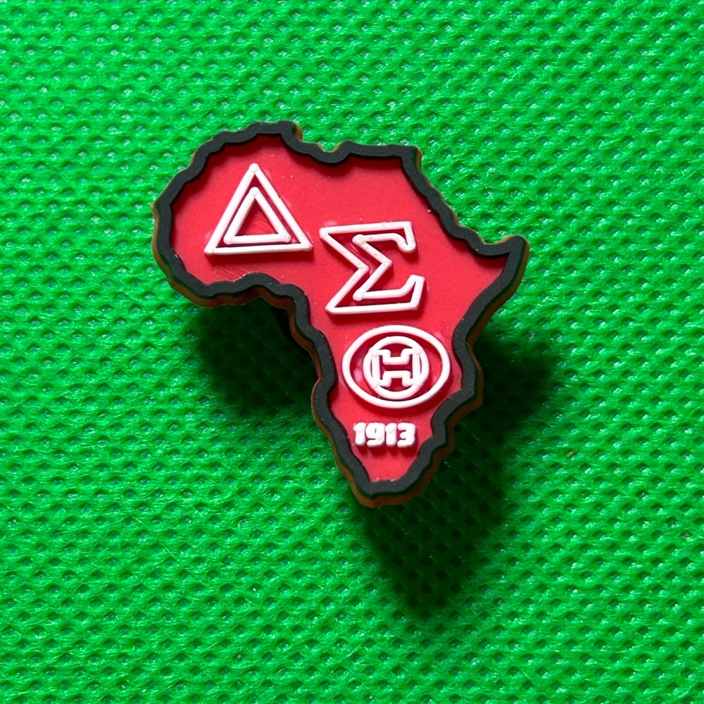 🌼 5/$10 or 10/$15 or 15/$20 NEW Delta Sigma Theta Croc Charm Collection Sorority